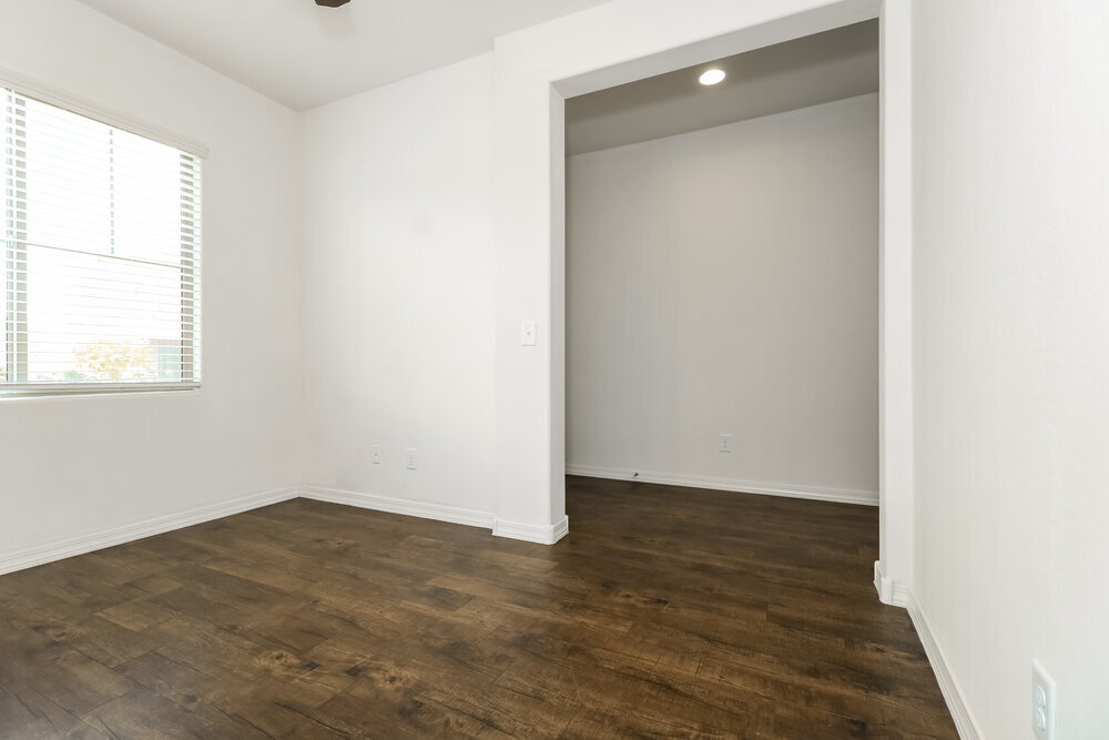 Building Photo - 8224 W Encinas Ln