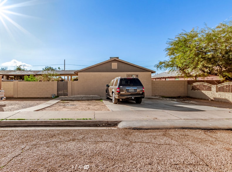 Building Photo - 3645 W Hadley St