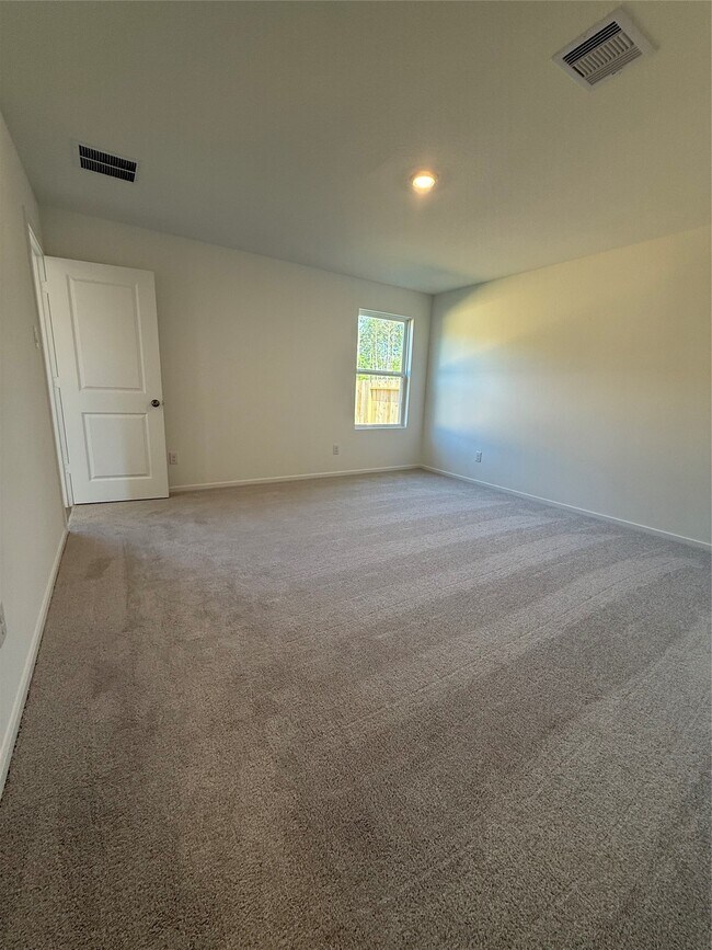 Building Photo - 16262 Bergara Bend Dr