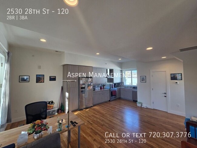 Building Photo - 2530 28th St