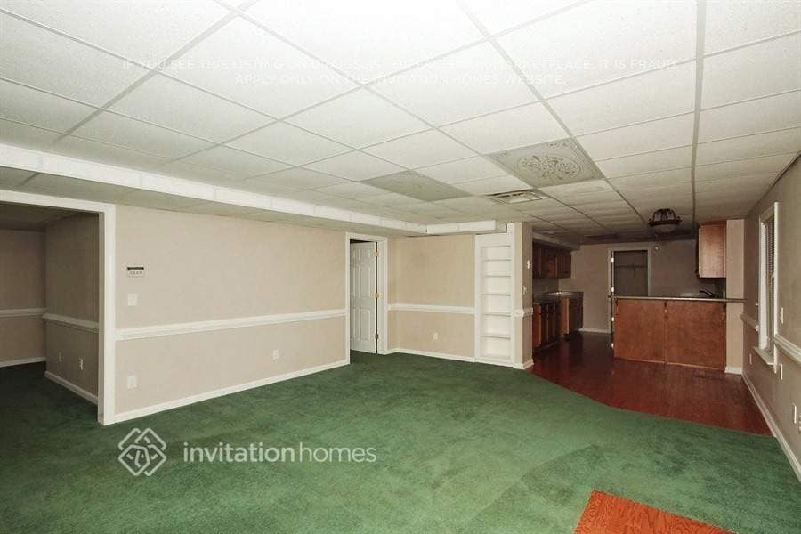 Building Photo - 1905 Oak Wind Ln NE