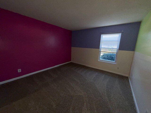 Building Photo - 2624 Randleman Rd