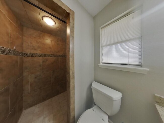 Building Photo - 218 S Diamondhead Blvd