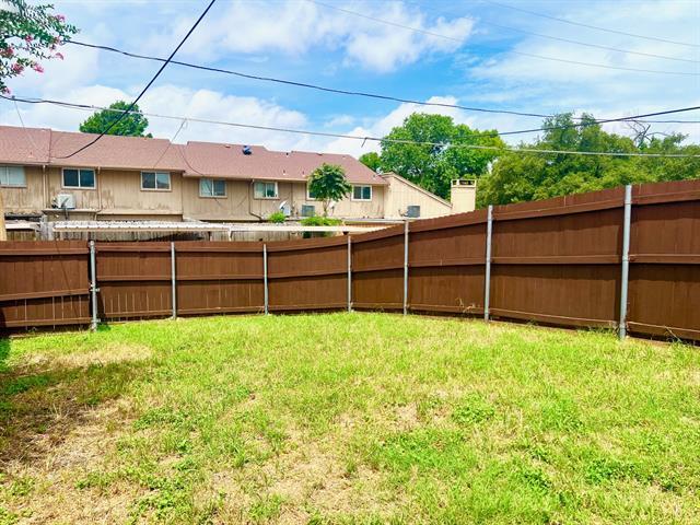 Building Photo - 11923 Garden Terrace Dr