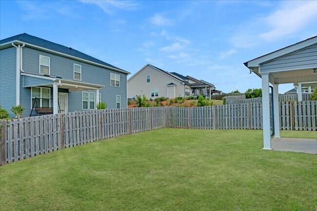 Building Photo - 5121 Heathbrook Dr