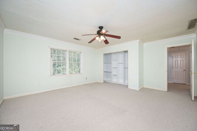 Building Photo - 983 Bridgegate Dr NE