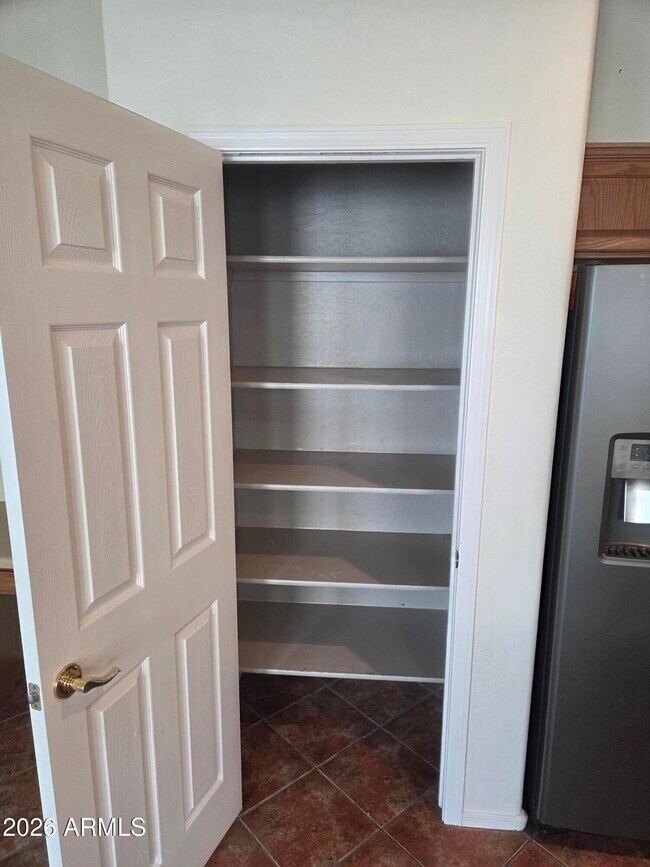 Building Photo - 7809 S 18th Way