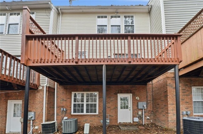 Building Photo - 3349 Lathenview Ct