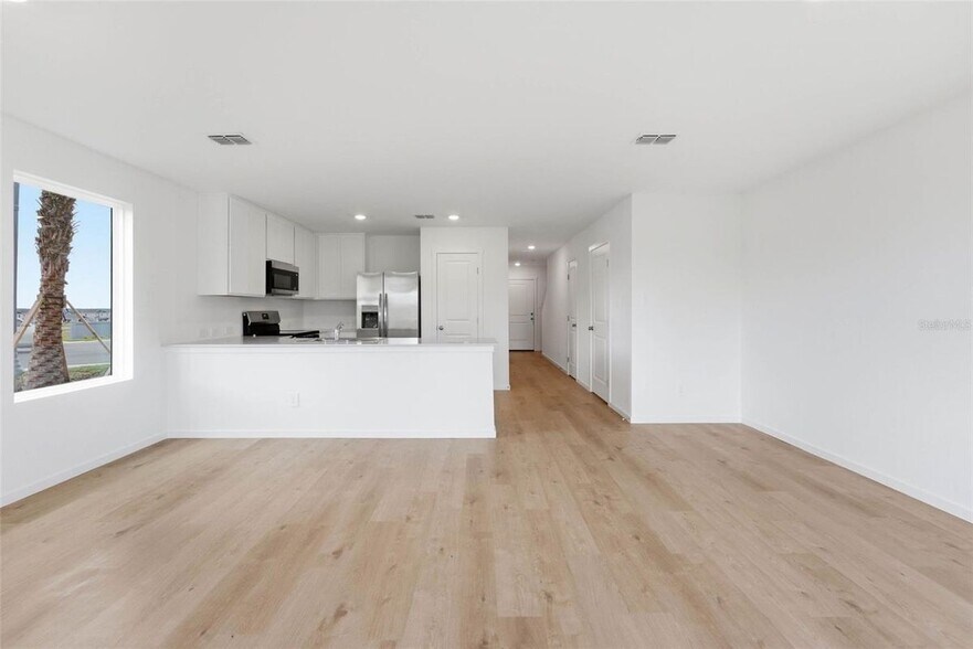 Building Photo - 1557 Plank Pl