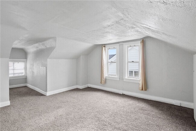 Building Photo - 2322 Patterson St