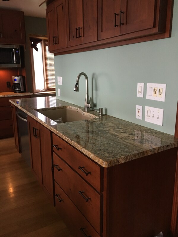 Building Photo - 6883C Deluxe Park