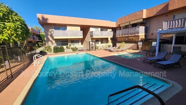 Building Photo - 400 N Sunrise Way