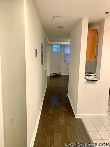 Building Photo - 108 Jersey St