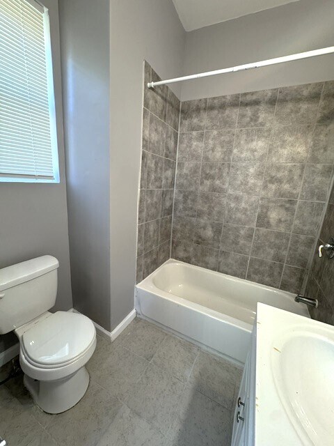 Building Photo - 2101 Chelsea Terrace