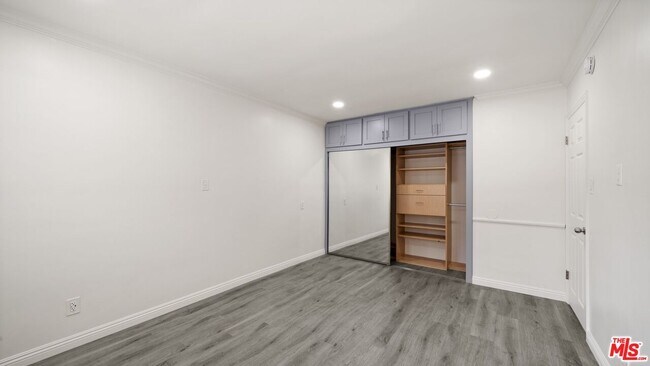 Building Photo - 6311 S La Tijera Blvd