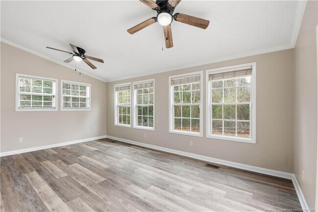 Building Photo - 6813 Foxton Ct