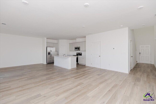 Building Photo - 218 Hickory Rdg Trl