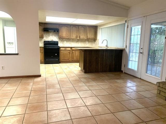 Building Photo - 941 Lombardy Dr