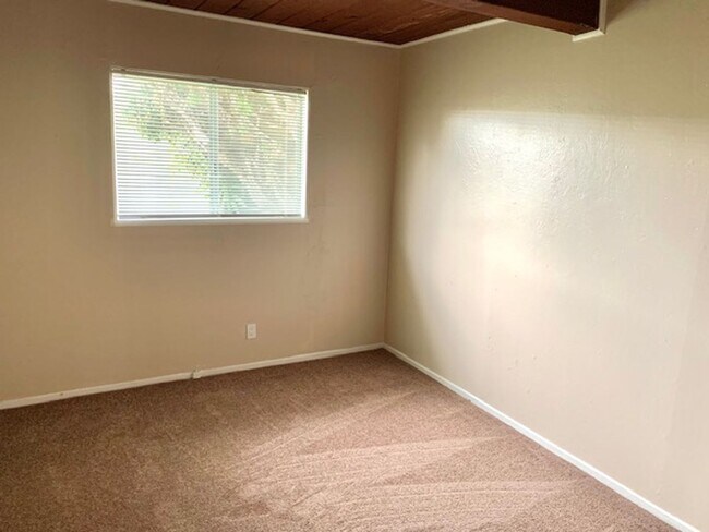 Building Photo - 4409 Jenkins Way