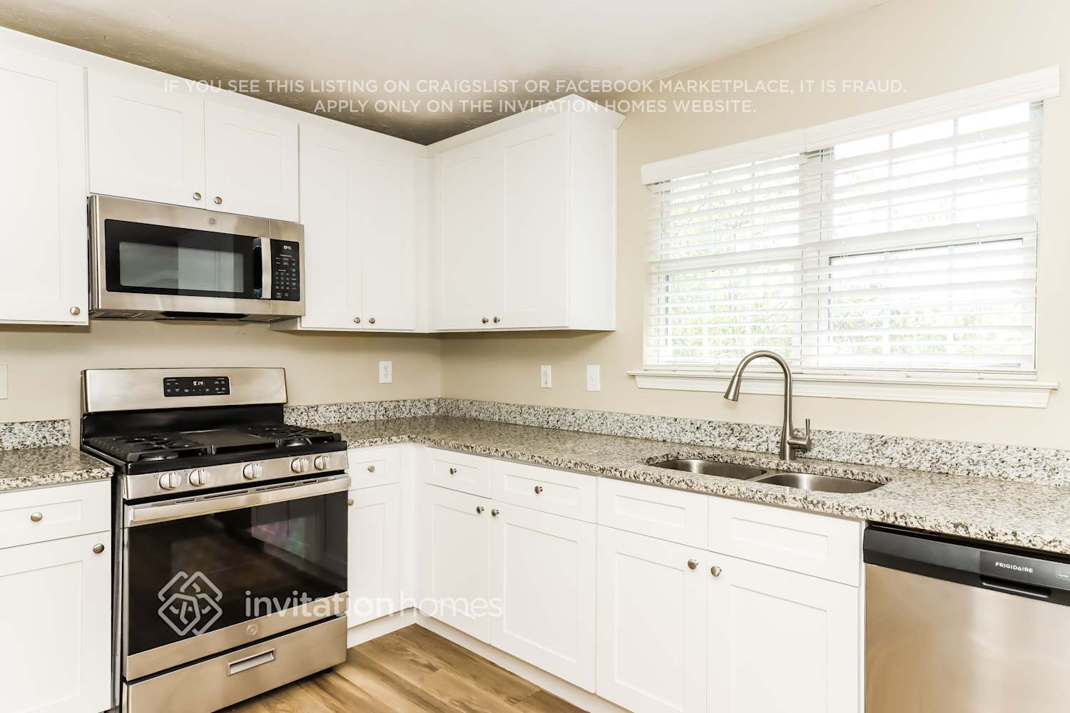 Building Photo - 1343 Dalesford Dr