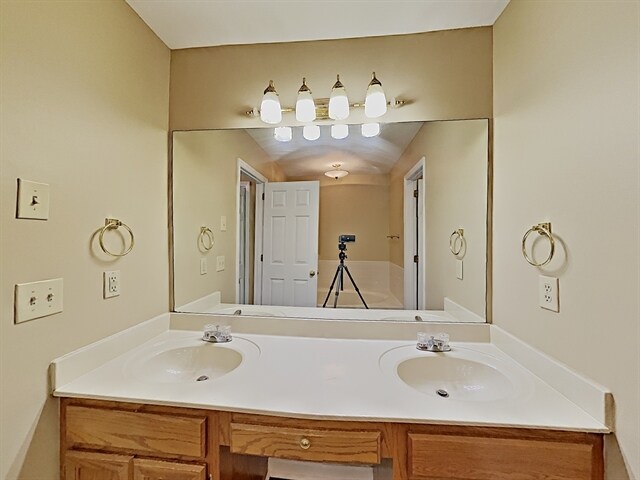 Building Photo - 1432 Brighton Circle