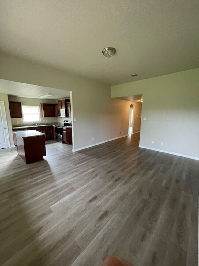 Building Photo - 3618 Foster Meadows