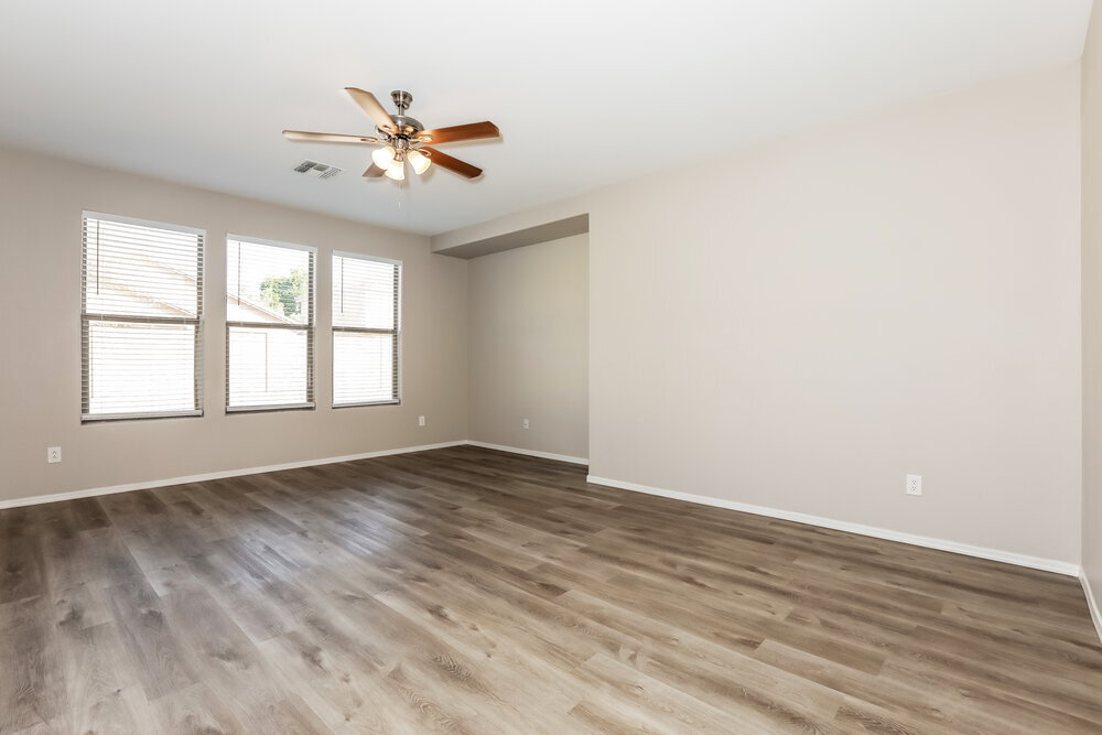 Building Photo - 6879 S Onyx Dr