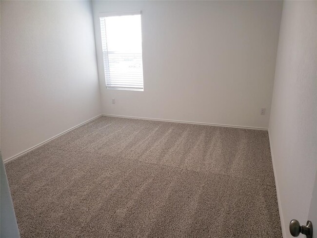 Building Photo - 3313 Dusted Daisey St