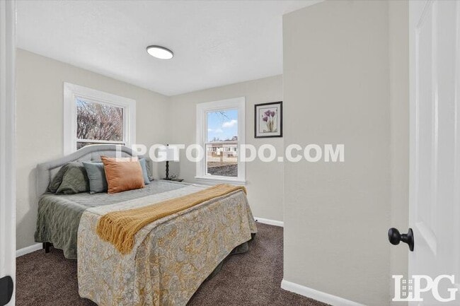 Building Photo - 5831 Gany Mede Dr