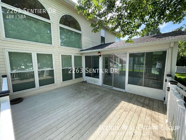 Building Photo - 2263 Sentier Dr