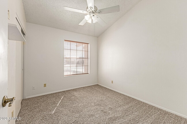 Building Photo - 8820 W Alice Ave