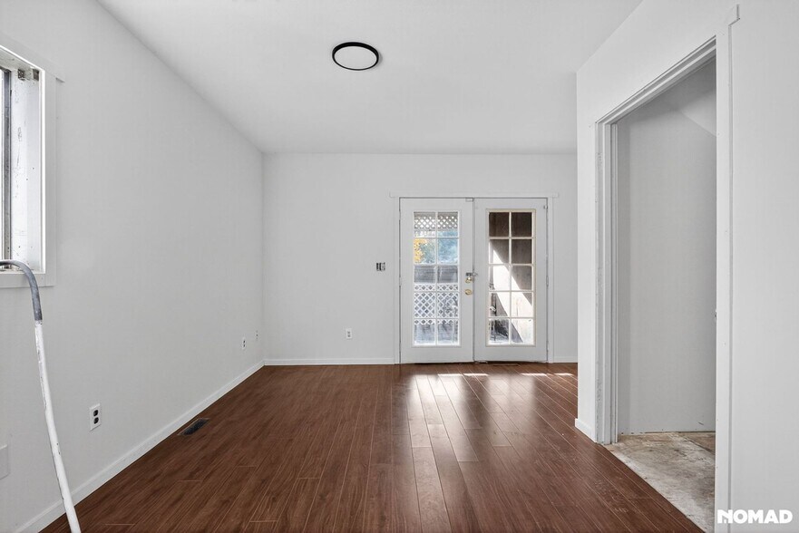 Building Photo - 7105 166th Ave E