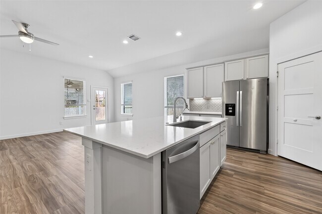 Building Photo - 13304 Big Sky Ct