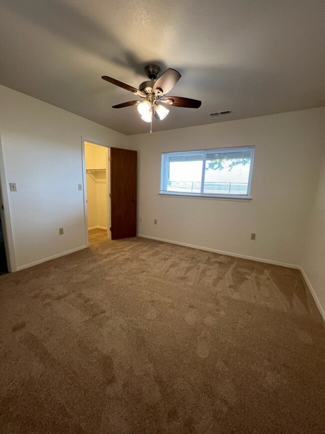 Building Photo - 230 Borglum Ct