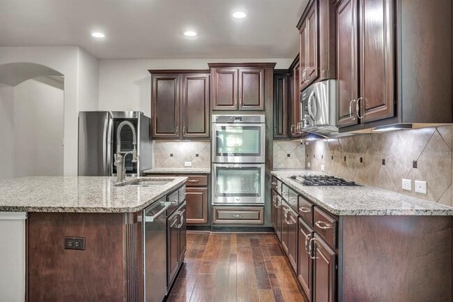 Building Photo - 708 Williams Way