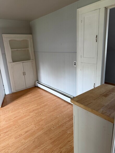 Kitchen - N89W15958 Main St
