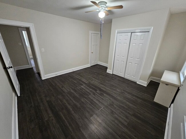 Building Photo - 2 Bedroom 1 Bathroom in Belair-Edison