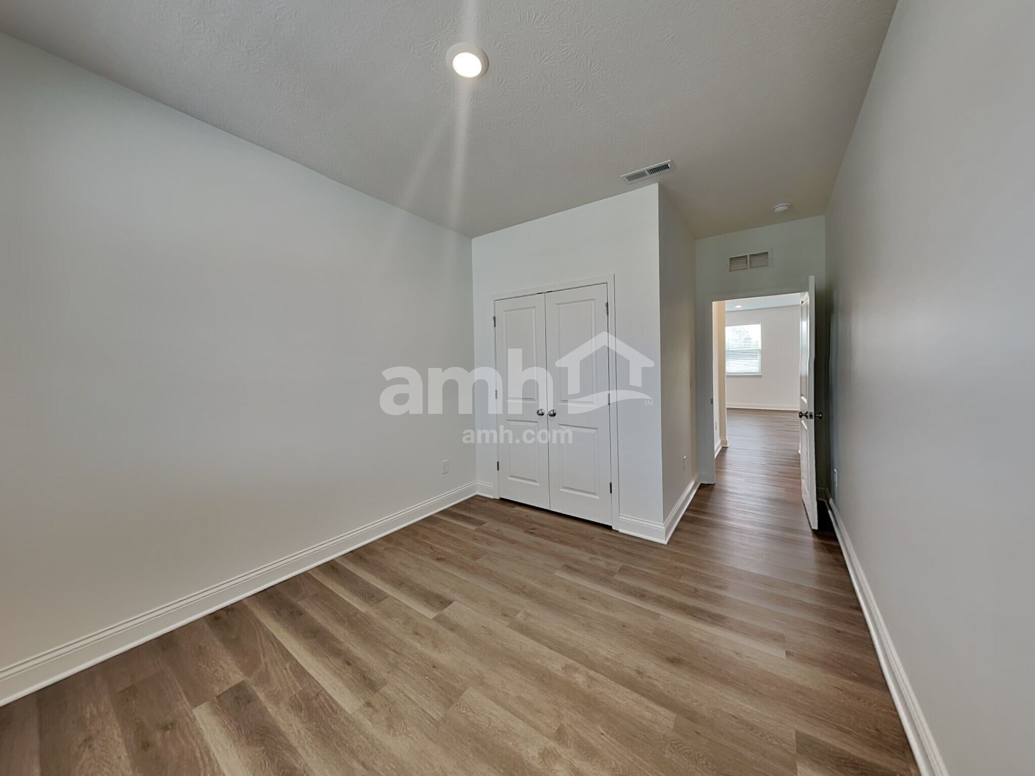 Building Photo - 9163 Henley Ave