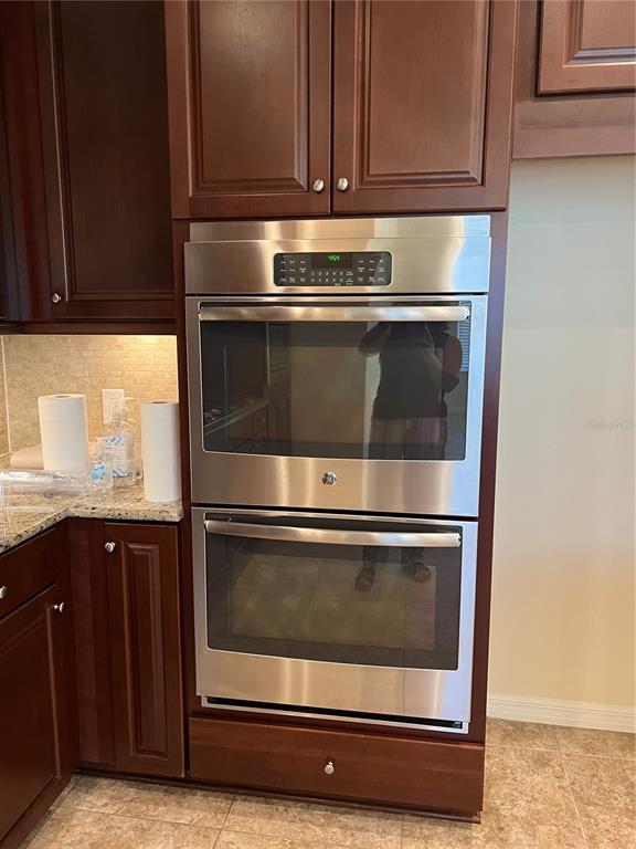 Building Photo - 5753 Hydrangea Cir