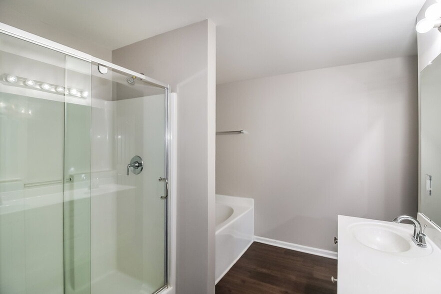 Building Photo - 5210 Cedar Shoals Dr