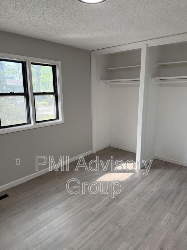 Building Photo - 6612 SW Arborglade Ln