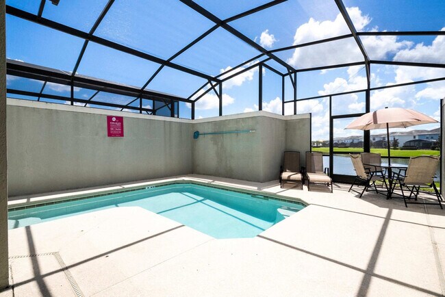 Building Photo - 3153 Pequod Pl