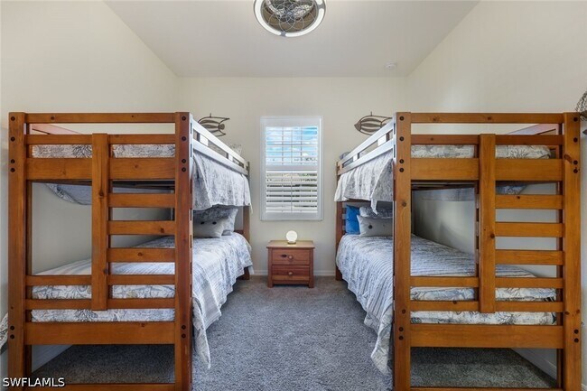 Building Photo - 11072 Esteban Dr