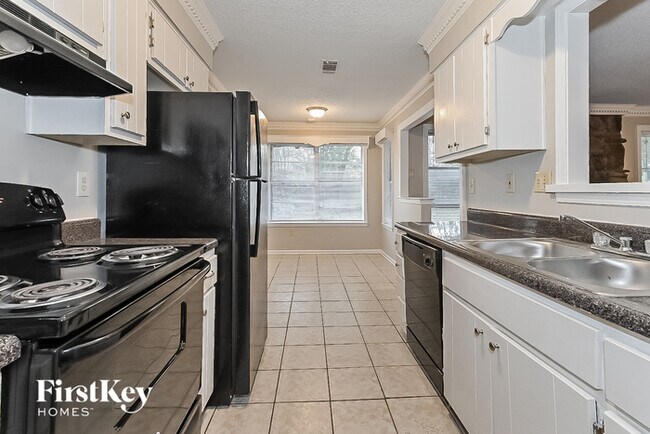 Building Photo - 4505 Laird Dr