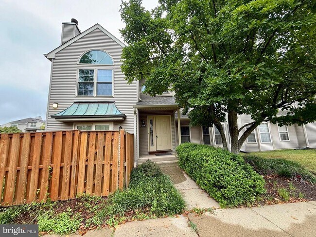 Primary Photo - 2206 Brookhaven Dr