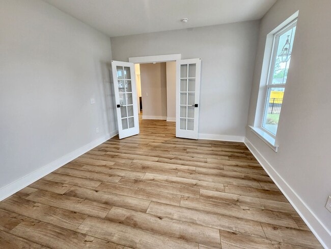 Building Photo - Gorgeous 4 bedroom home in Point Hope - Ch...