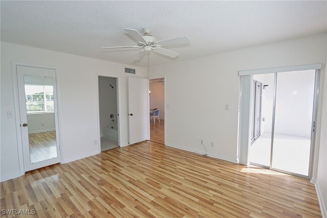 Building Photo - 13 High Point Cir N