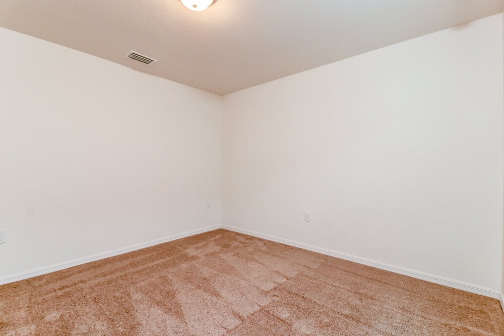 Building Photo - 4176 High Ridge Ave