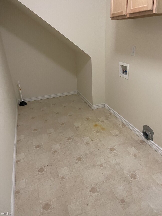 Building Photo - 3 br, 2 bath House - 4296 East Stonebridge...