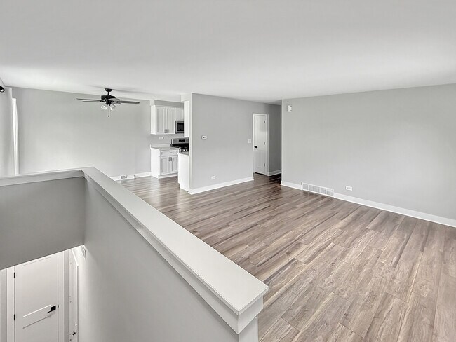 Building Photo - 145 Spuhler Dr